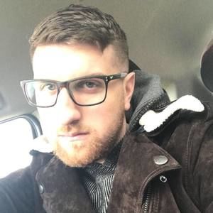 Meet your Posher, Jonathan